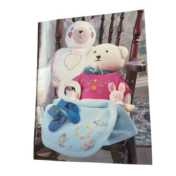 VTG. Bucilla Dress-Up Doll Friends 100% Silk Ribbon Embroidery Pattern Book - Picture 3 of 3